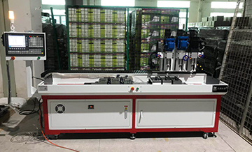 為什么企業都喜歡使用自動鉆孔機？